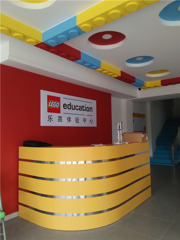 ���߽���